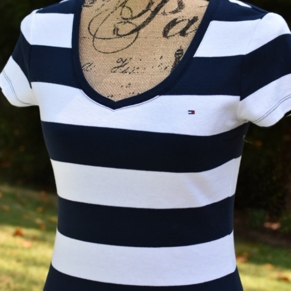 Tommy Hilfiger Striped V-neck short sleeved Tee
